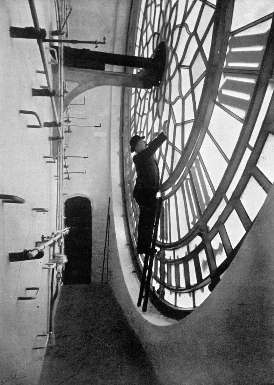 Inde i urskiven på Big Ben, Palace of Westminster, London, c1905 af Unbekannt