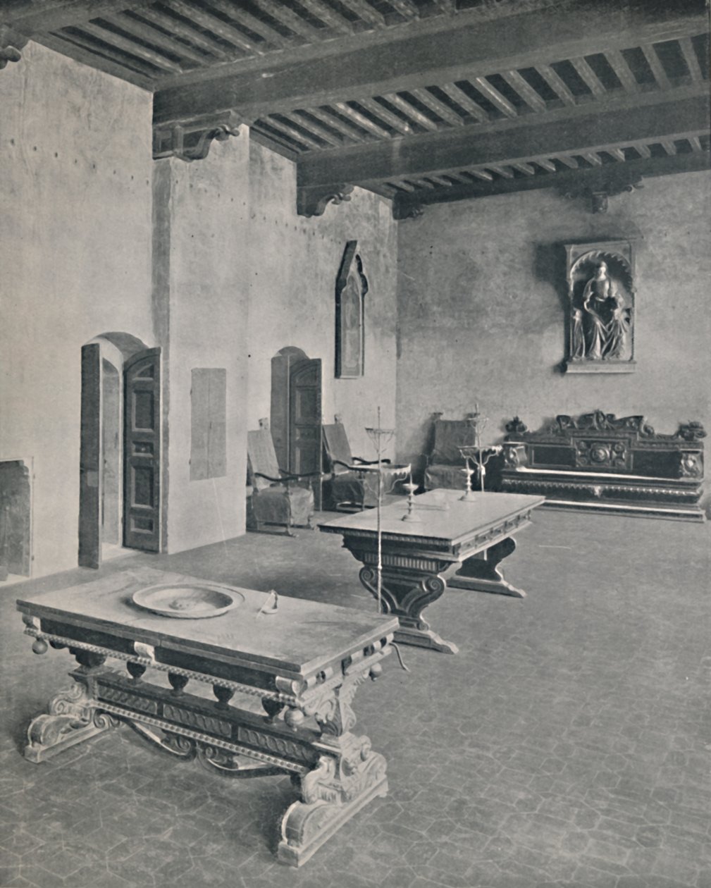 Interiør Palazzo Davanzati, Firenze. Med to borde fra det 16. århundrede, 1928 af Unbekannt