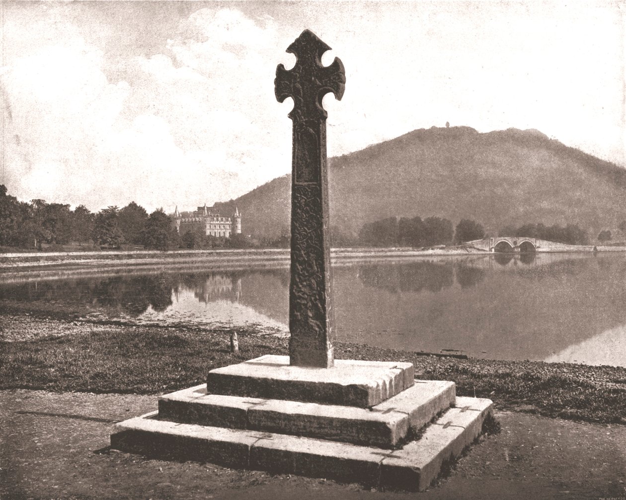 Inveraray Castle og Celtic Cross, Argyll, Skotland, 1894. af Unbekannt