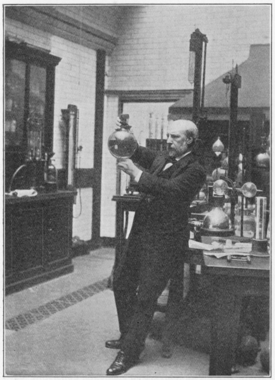 James Dewar, skotsk kemiker og fysiker i sit laboratorium, c1890 af Unbekannt