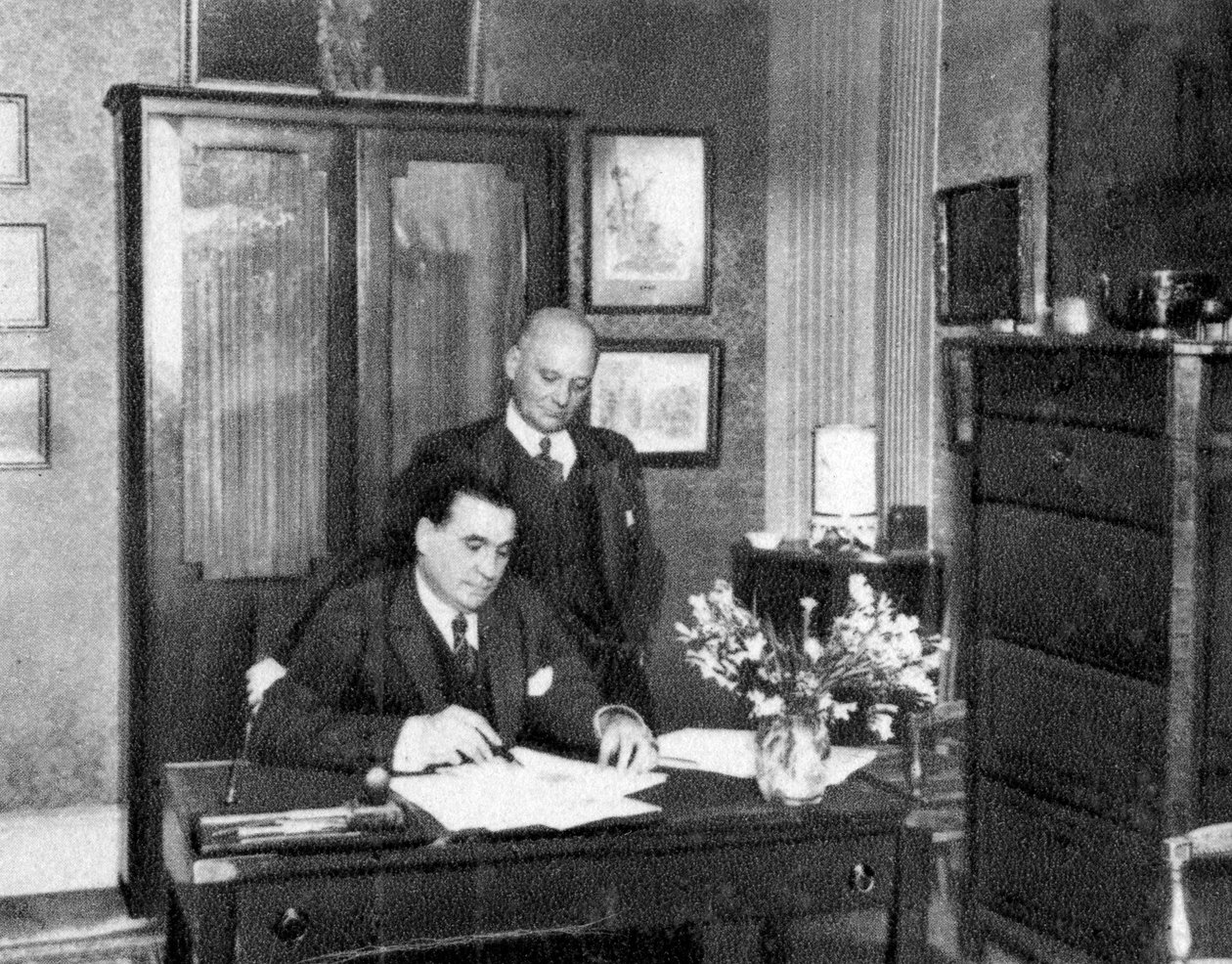 Jerome og Jean Charaud, franske forfattere, 1932 af Unbekannt