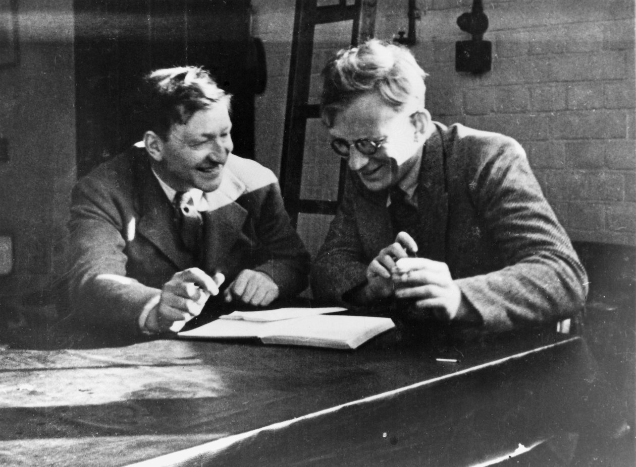 John Cockcroft og George Gamow, c 1930 af Unbekannt