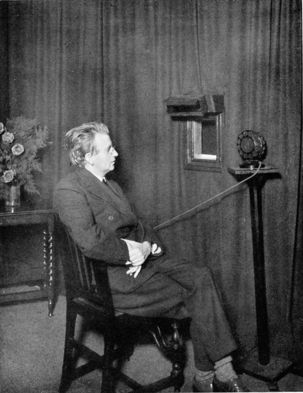 John Logie Baird 1888-1946, skotsk elektroingeniør og pioner inden for tv, 1920