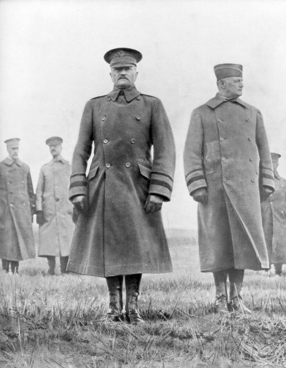 John Pershing og Hunter Liggett, amerikanske generaler fra første verdenskrig, marts 1918 af Unbekannt