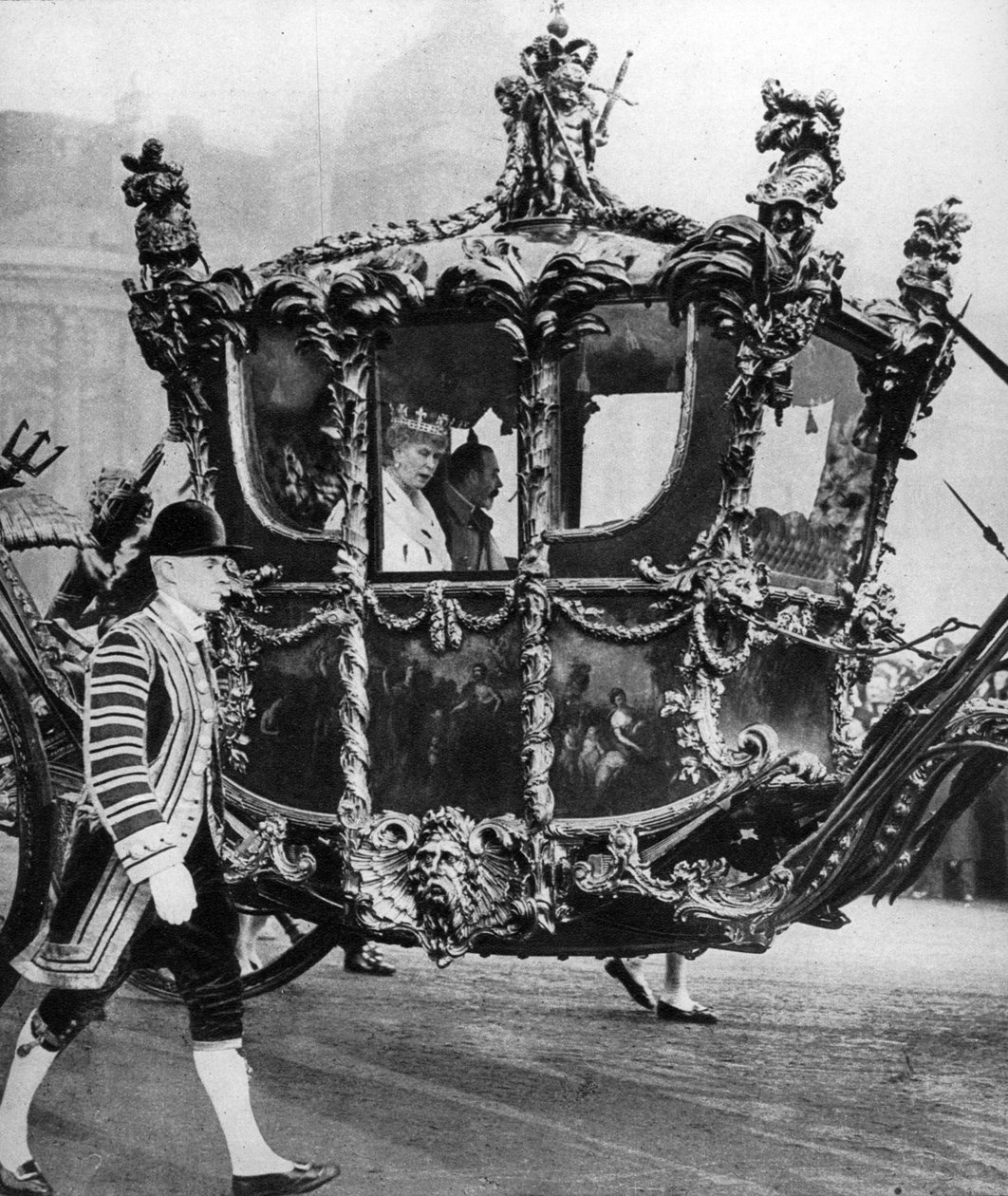Kong George V og Queen Mary på vej til statsåbningen af parlamentet, c1930