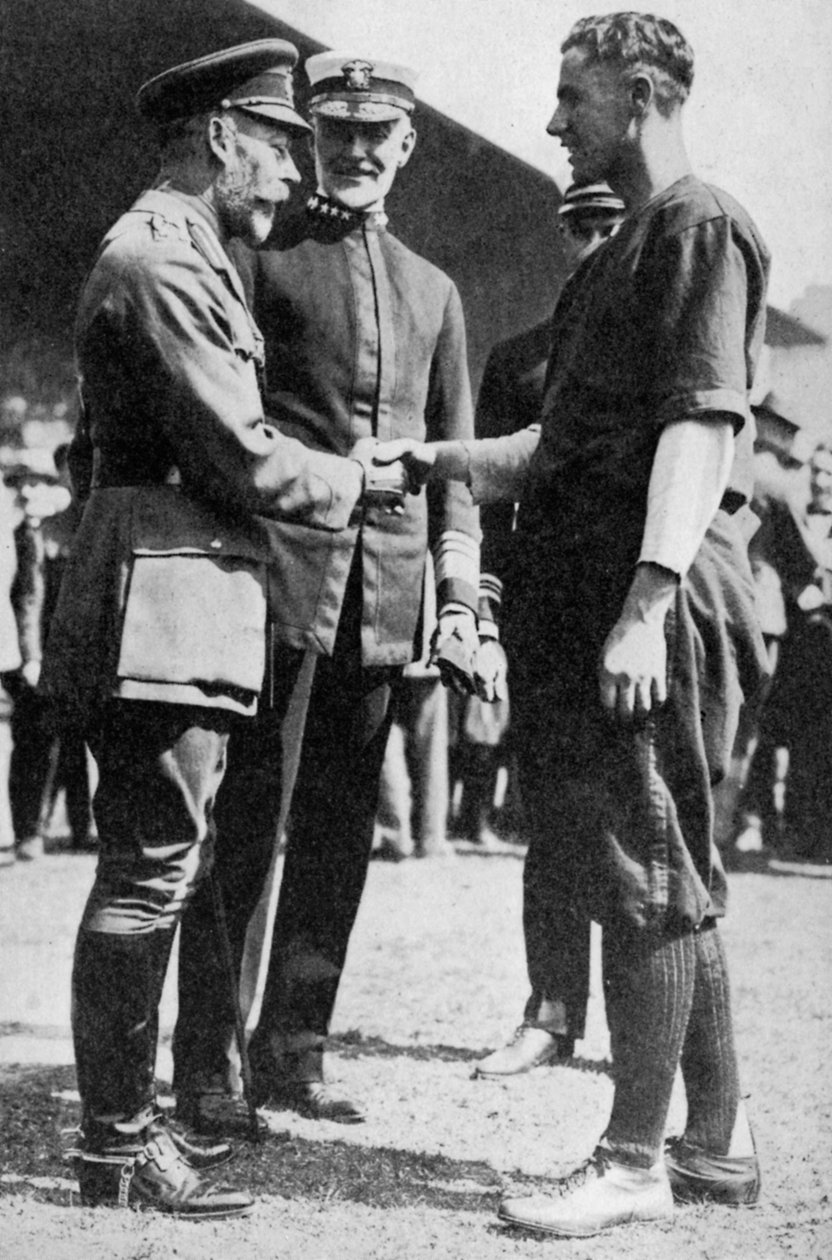 Kong George V modtog en amerikansk soldat, der havde spillet baseball, c 1910