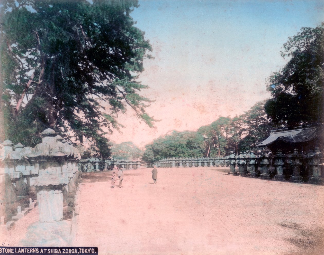 Lanterne ved Zojoji i Shiba Park, Tokyo af Unbekannt