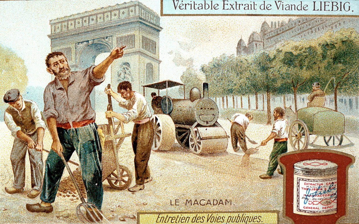 At lægge en makadam vejbelægning og komprimere den med en dampvejvalse, Paris, c1900 af Unbekannt