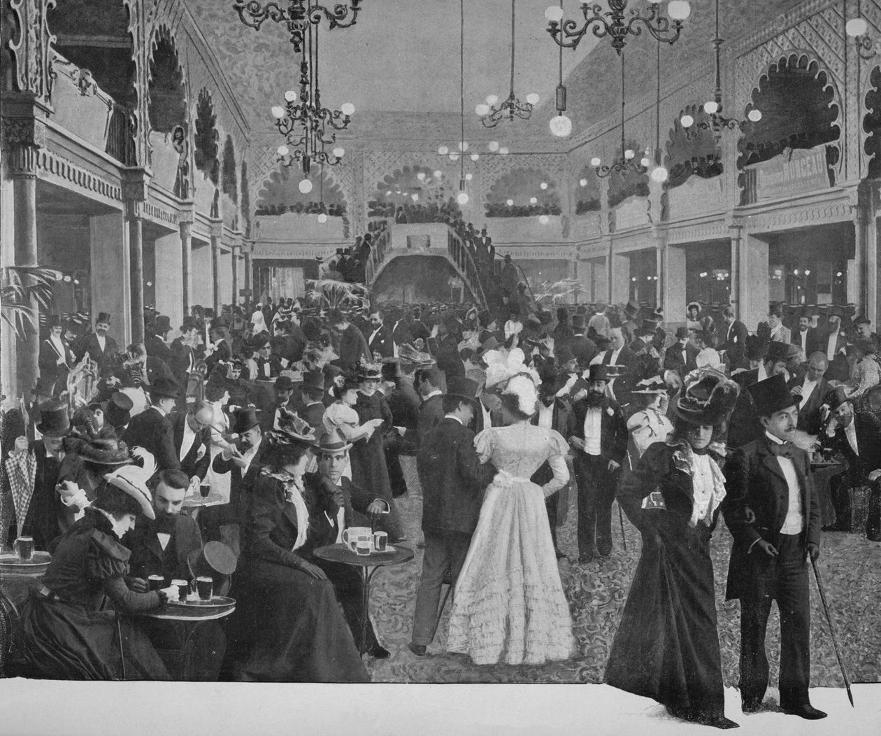 Folies-Bergere Hall, 1900 af Unbekannt