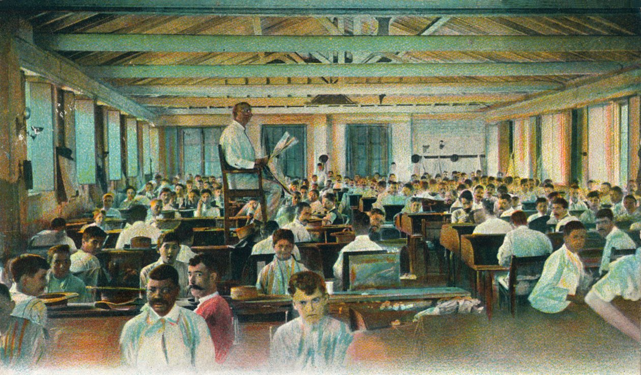 Lektorlæsning for cigarruller, Cigarfabrik, Havana, Cuba, 1910