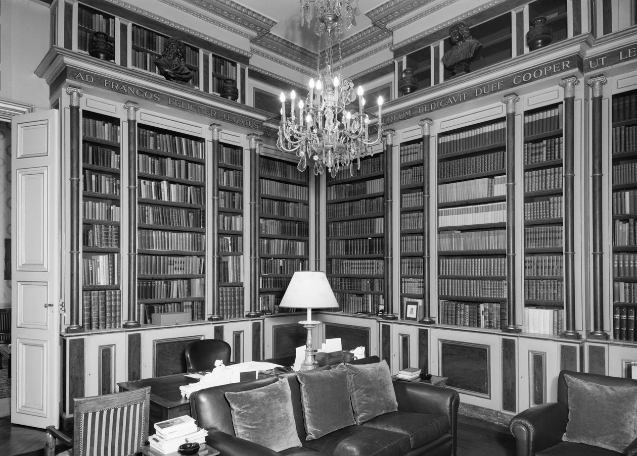 Bibliotek, British Embassy Hotel de Charost 39 Rue de Faubourg Saint Honore, Paris, Frankrig, 1964 af Unbekannt