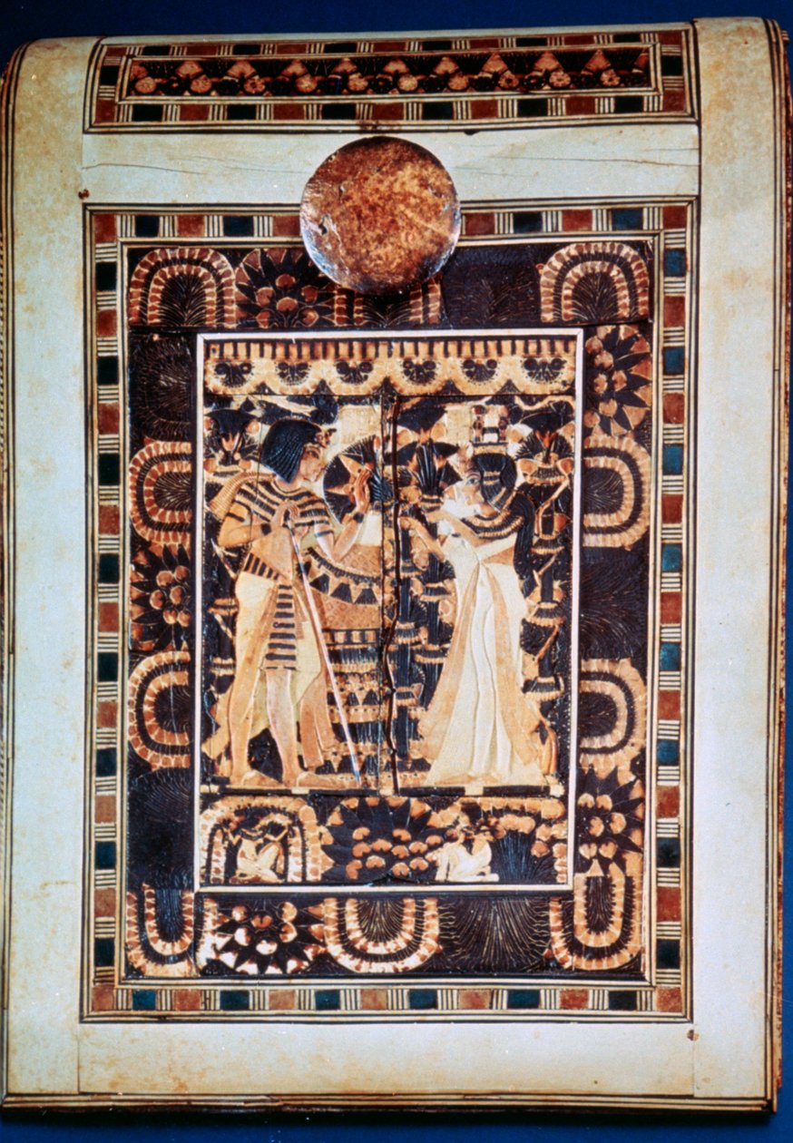 Låg på en kiste, der viser Tutankhamon og hans kone Ankhesenamun i en have, 1300-tallet f.Kr. af Unbekannt
