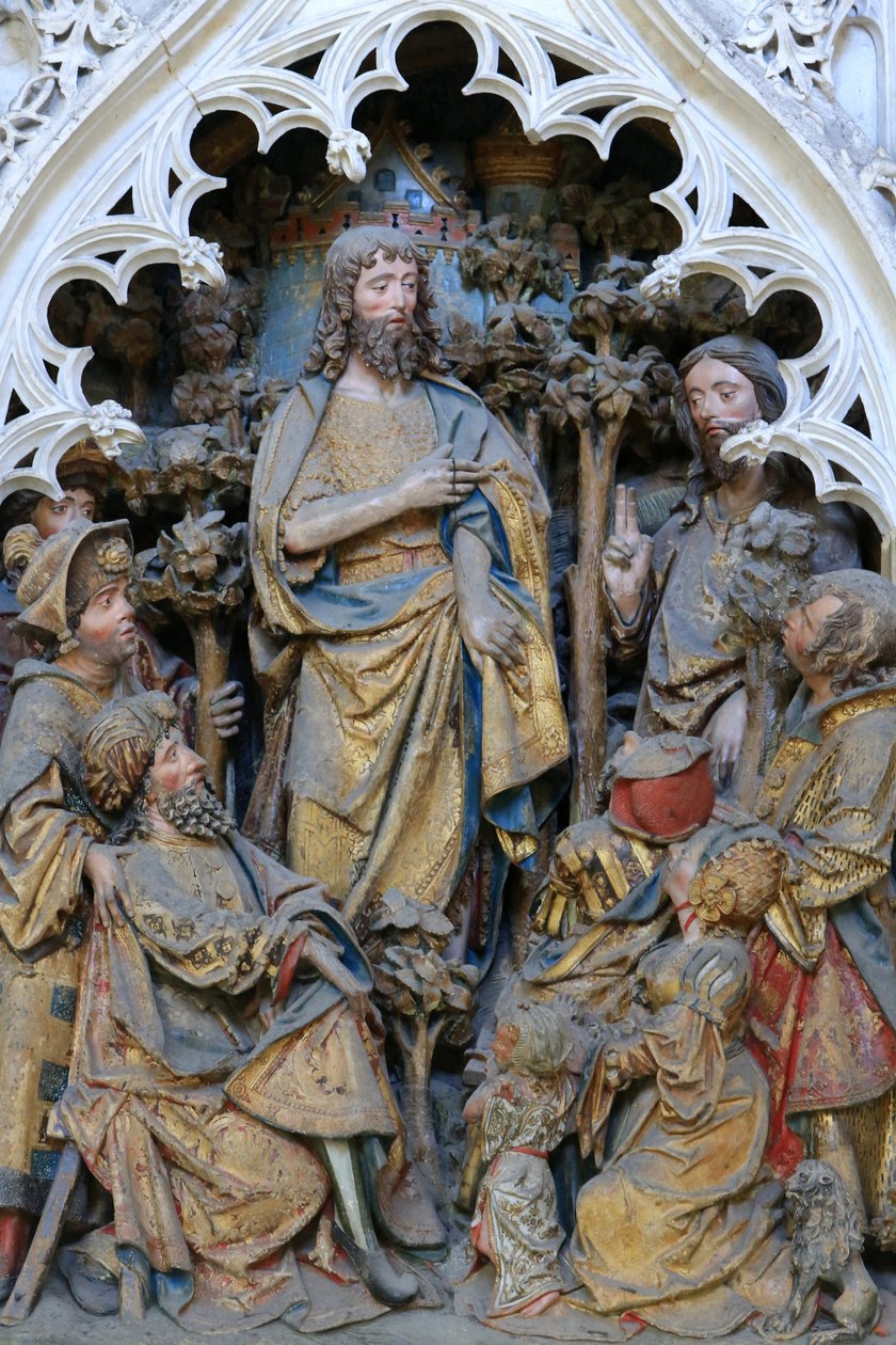 Johannes Døberens liv: ""St. Johannes Døberen viser Guds ring."" Højrelief af den nordlige ende af Nordkoret (1531). Amiens-katedralen, Amiens, Frankrig af Unbekannt