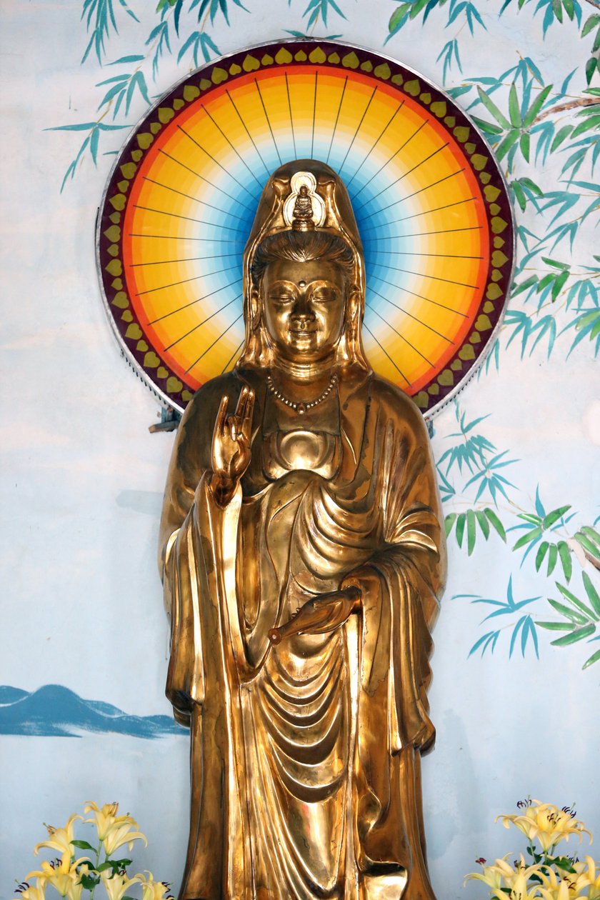 Linh Ung buddhistiske pagode. Quan Am bodhisattva af medfølelse eller barmhjertighedens gudinde. Beskyttelsesgest (Abhay). Danang. Vietnam af Unbekannt