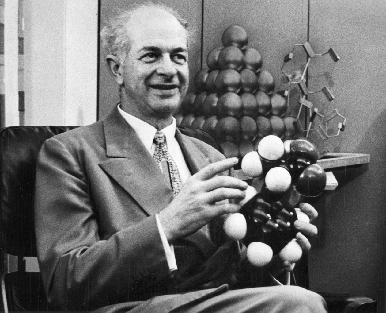 Linus Pauling, amerikansk kemiker, c1954 af Unbekannt