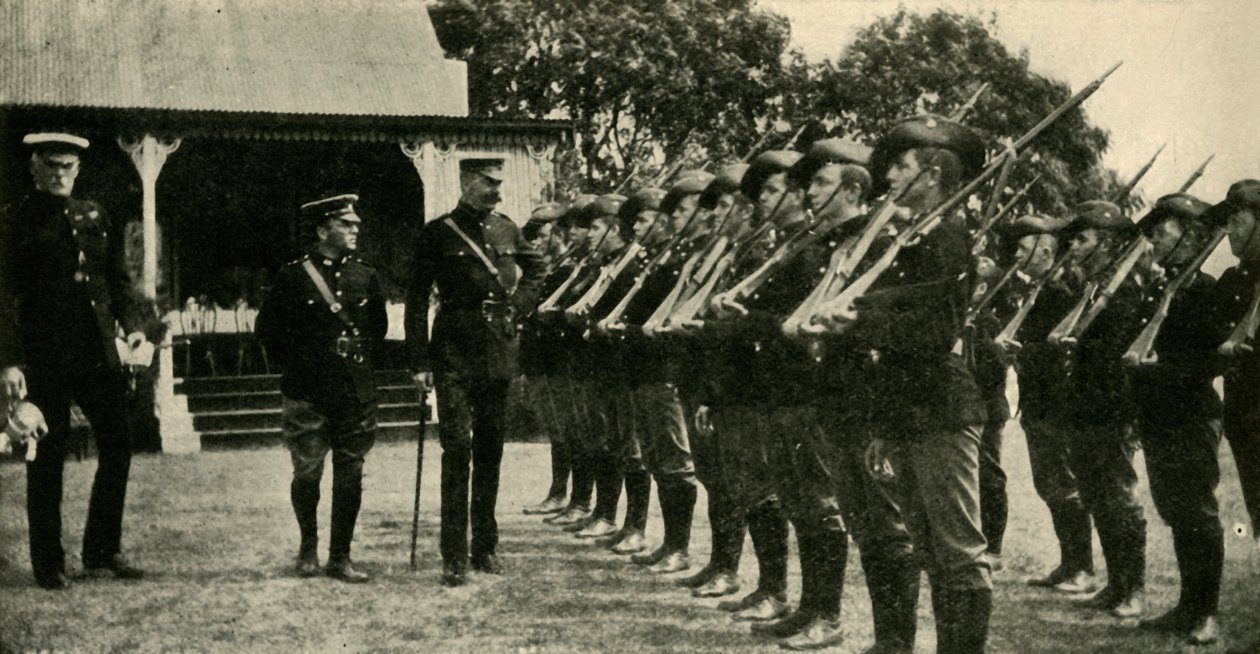 Lord Kitchener gennemgår australske kadetter, Første Verdenskrig, c1914, c1920. af Unbekannt