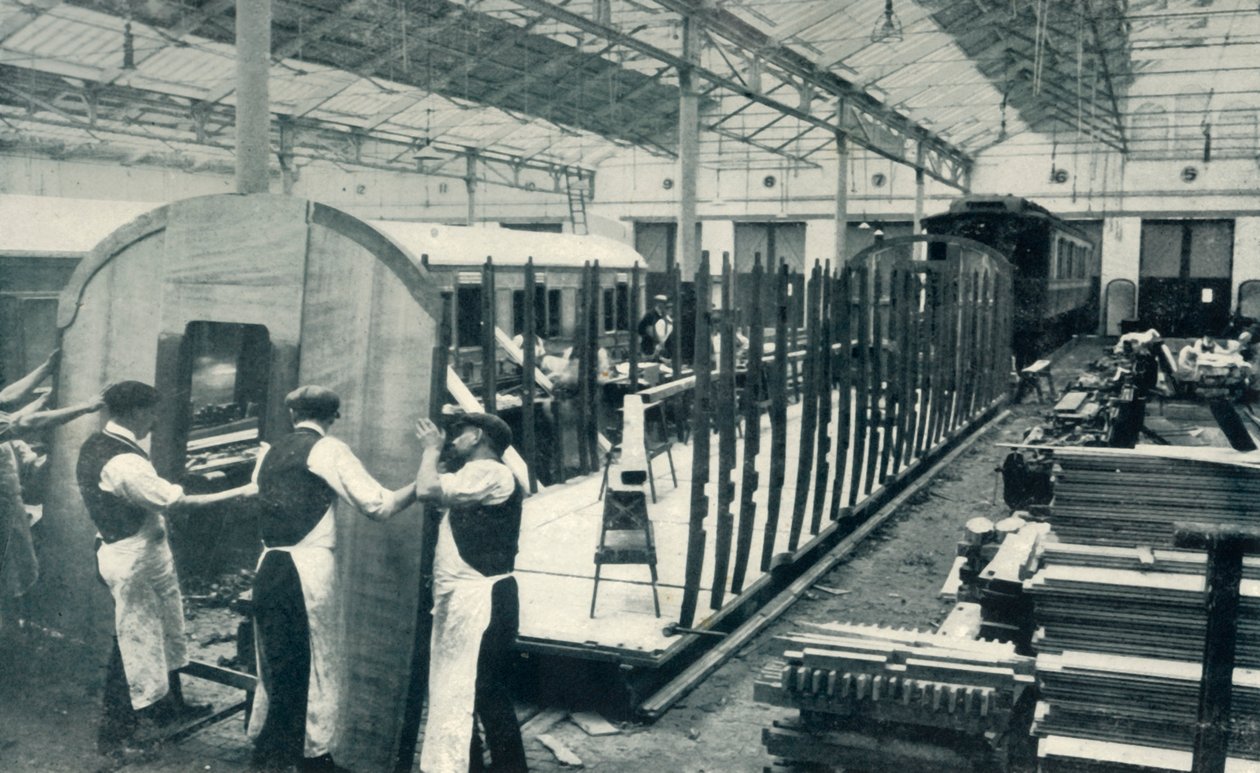 At lave en jernbanevogn, 1922. af Unbekannt