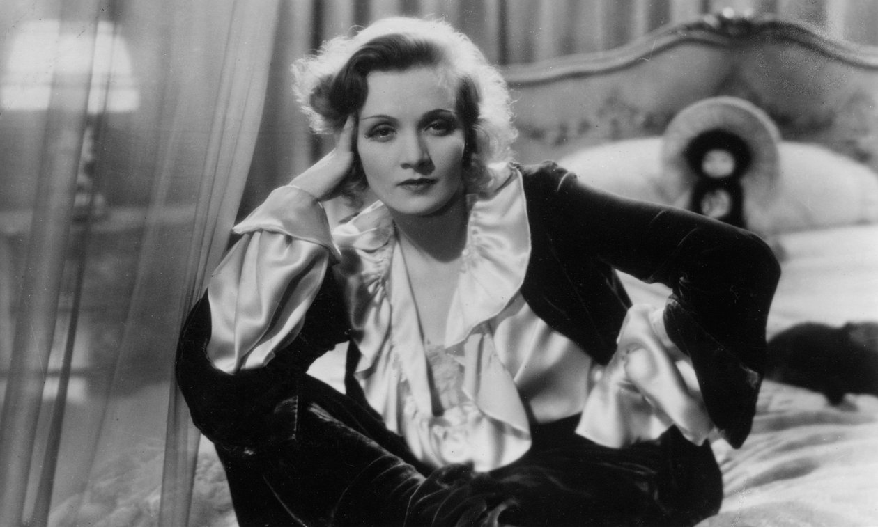 Marlene Dietrich 1901-1992, tyskfødt amerikansk skuespillerinde, sanger og entertainer, 20. århundrede af Unbekannt