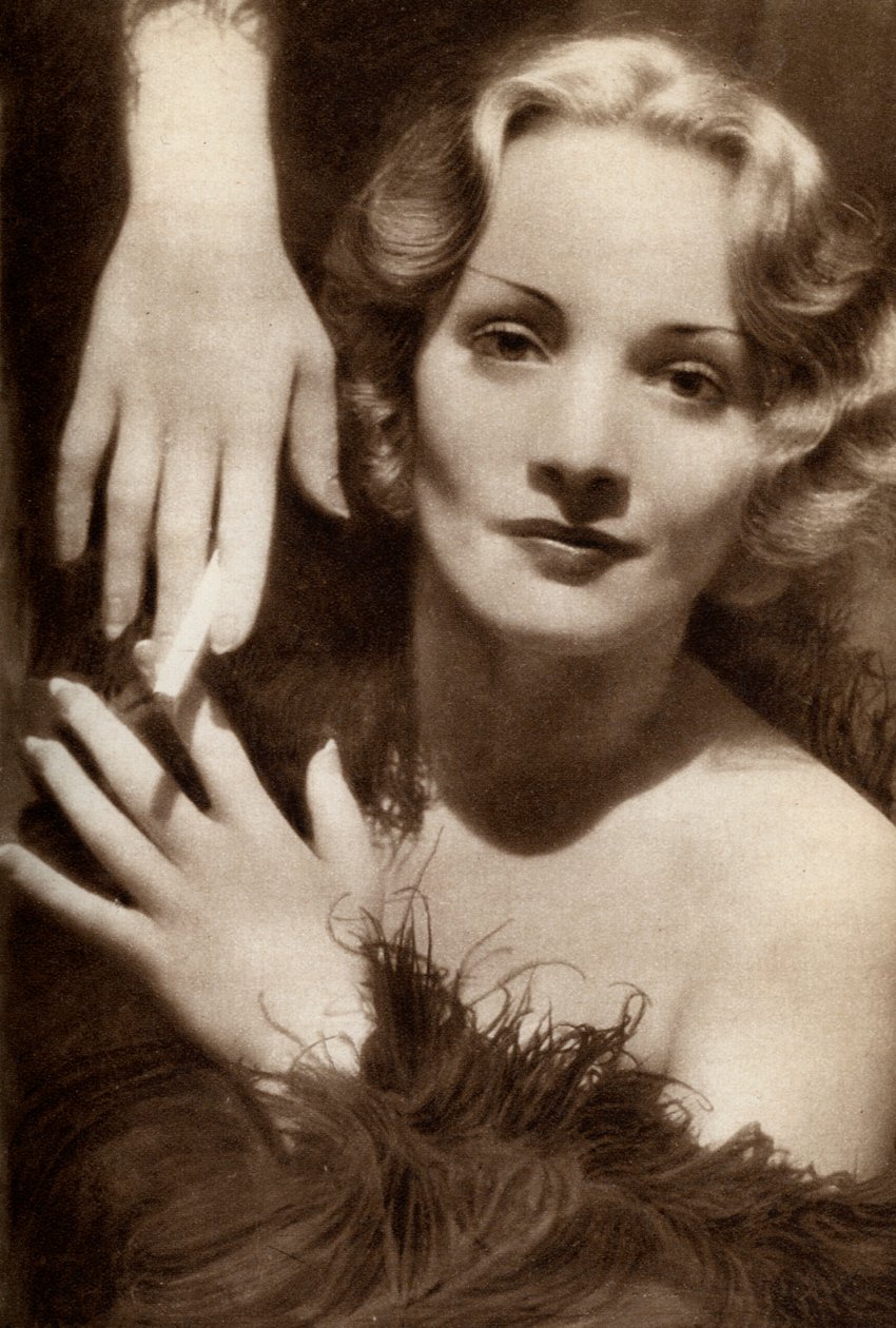 Marlene Dietrich, tysk-amerikansk skuespillerinde, 1933 af Unbekannt