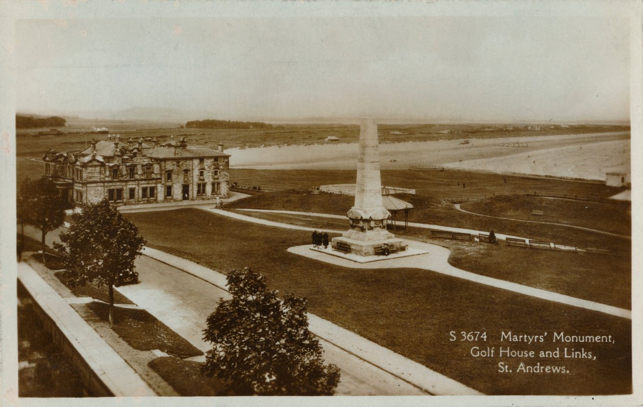 Martyrs Monument, Golf House and Links, St. Andrews, c1900. af Unbekannt