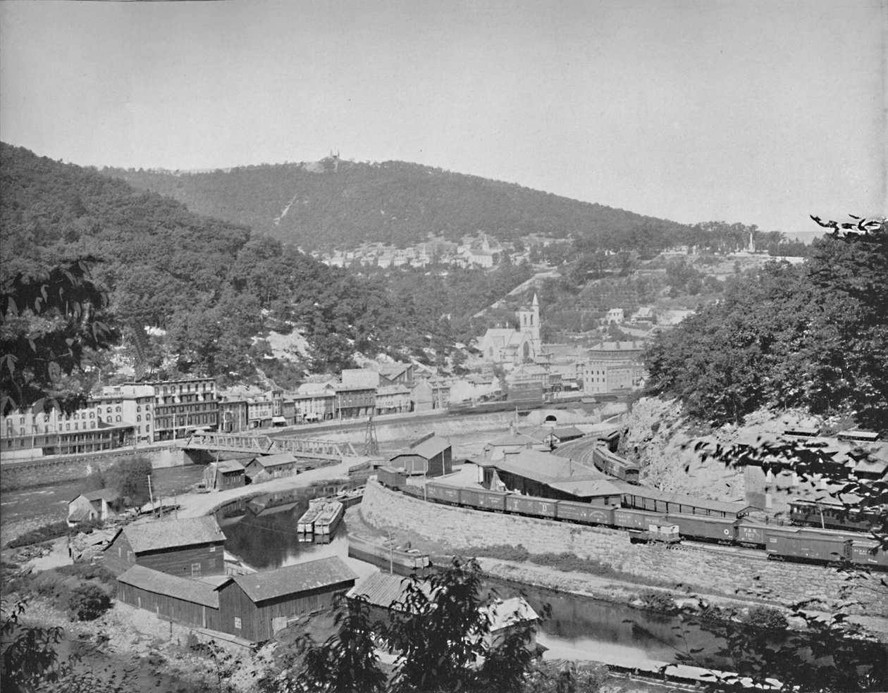 Mauch Chunk, Pennsylvania, viser Mount Pisgah, c1897. af Unbekannt