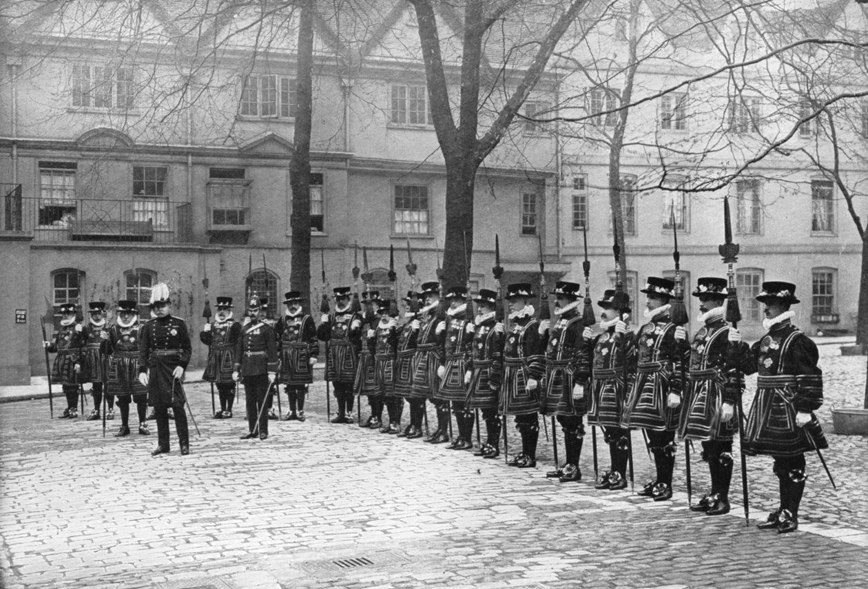 1. maj parade i Tower of London, det 20. århundrede af Unbekannt