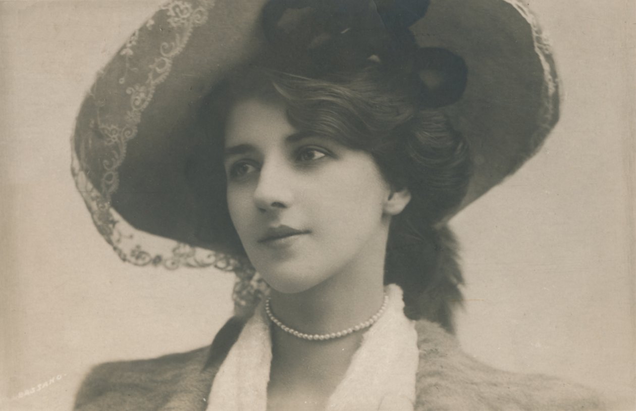 Frøken Ethel Warwick, 1882-1951, c1930. af Unbekannt