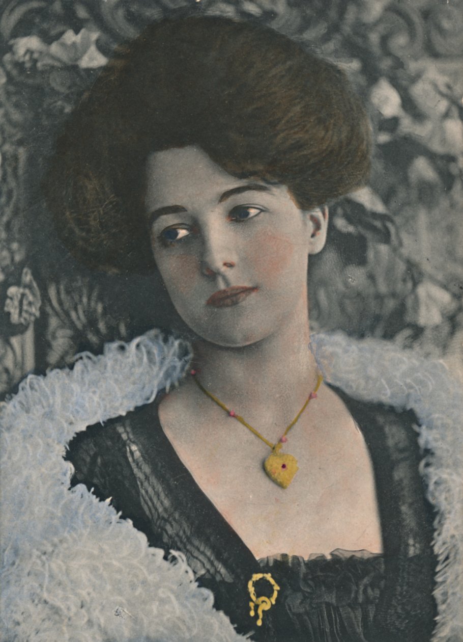 Miss Olive May, 1886-1947, c1930. af Unbekannt