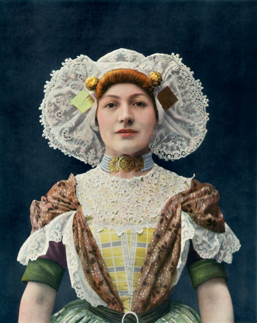 Miss Marie Marcilly - Fra Theatre National De LOeéon - Rolle som Francisca. - De fraværende, 1904. af Unbekannt