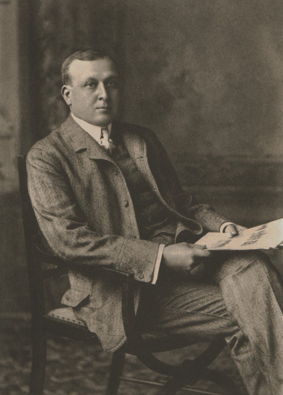 C E Howard, 1911. af Unbekannt