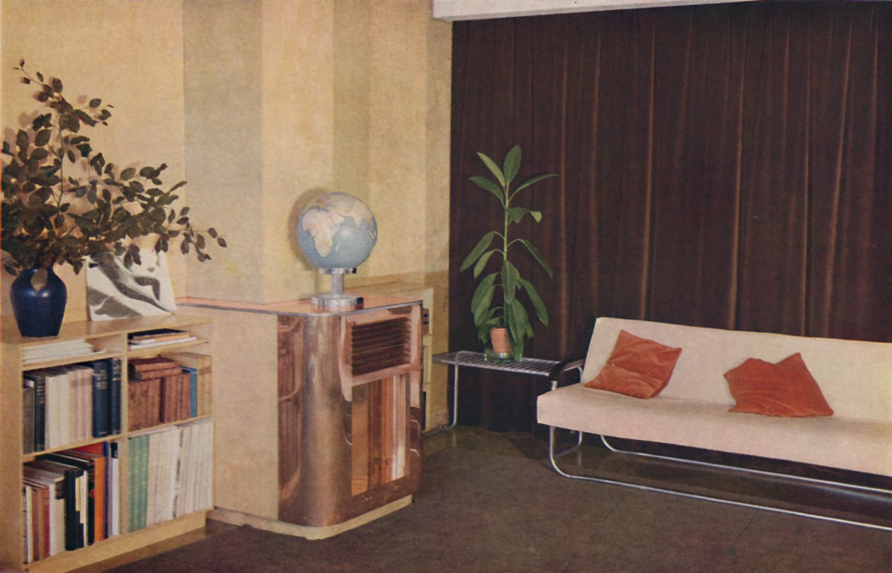 Mr. J. C. Pritchards stue i Isokon Lawn Road Flats, 1936 af Unbekannt