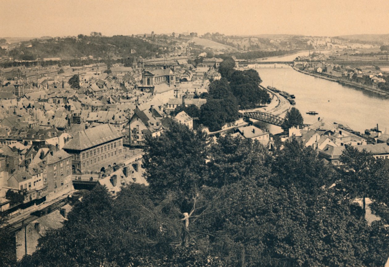 Namur. Udsigt over byen og sammenløbet af Sambre og Meuse, c1900 af Unbekannt