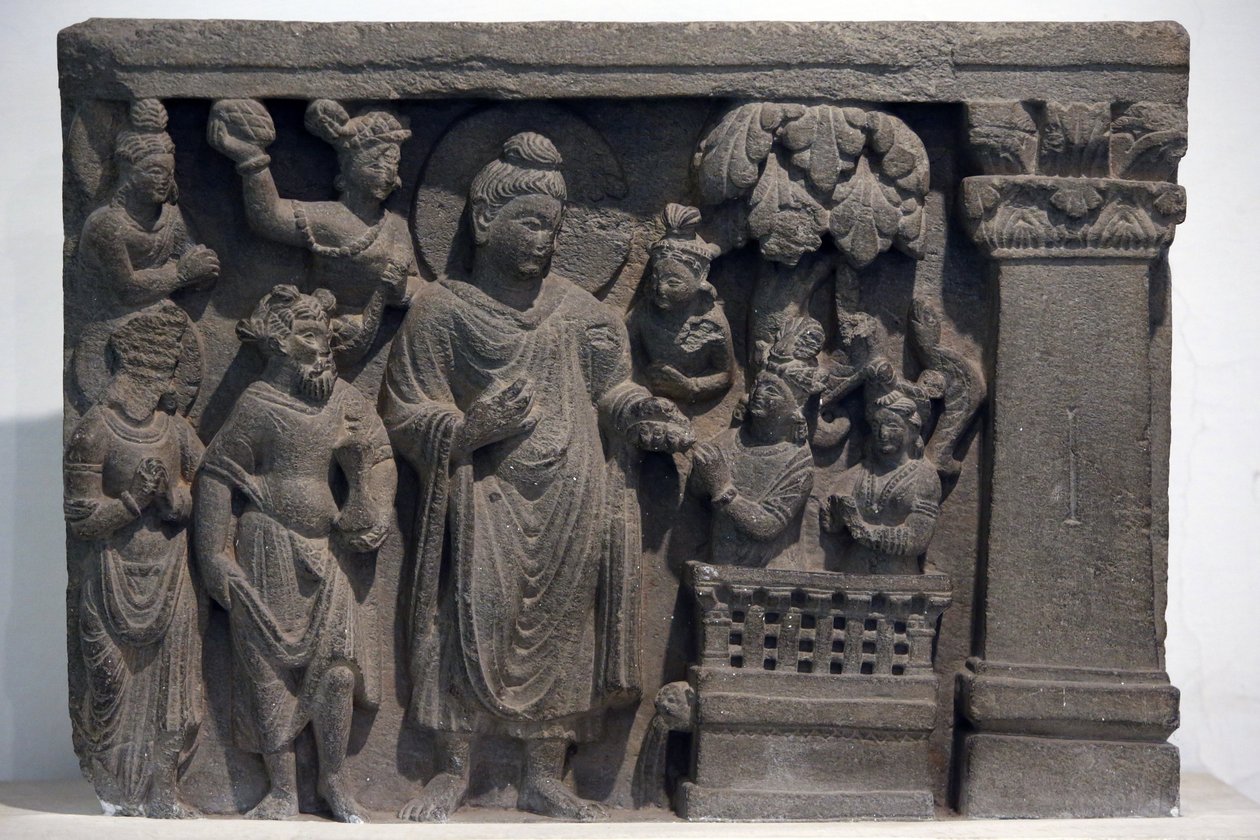 Indiens nationalmuseum, Delhi. Buddha med Naga-Kalika. Gandhara, 2. århundrede e.Kr., Sten. Lån fra Mayo College museum, Ajmer. Indien. af Unbekannt
