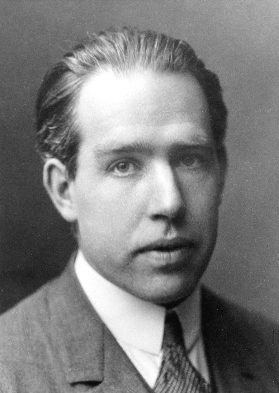 Niels Bohr, dansk fysiker, c1922 af Unbekannt