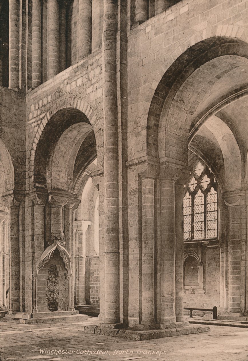 Nordlige tværarm af Winchester Cathedral, Hampshire, begyndelsen af det 20. århundrede af Unbekannt