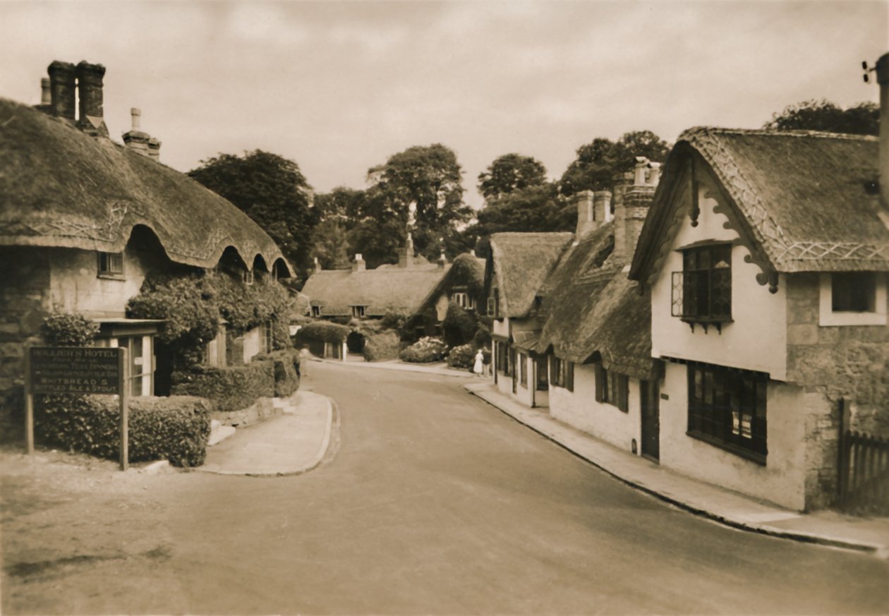 Old Village, Shanklin, I.W., c1920. af Unbekannt