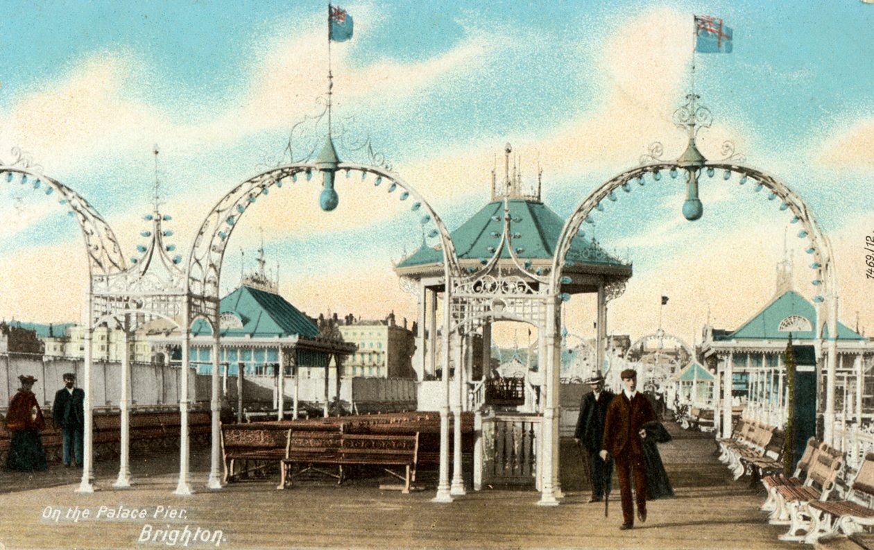 På Palace Pier, Brighton, Sussex, omkring 1900-tallet af Unbekannt