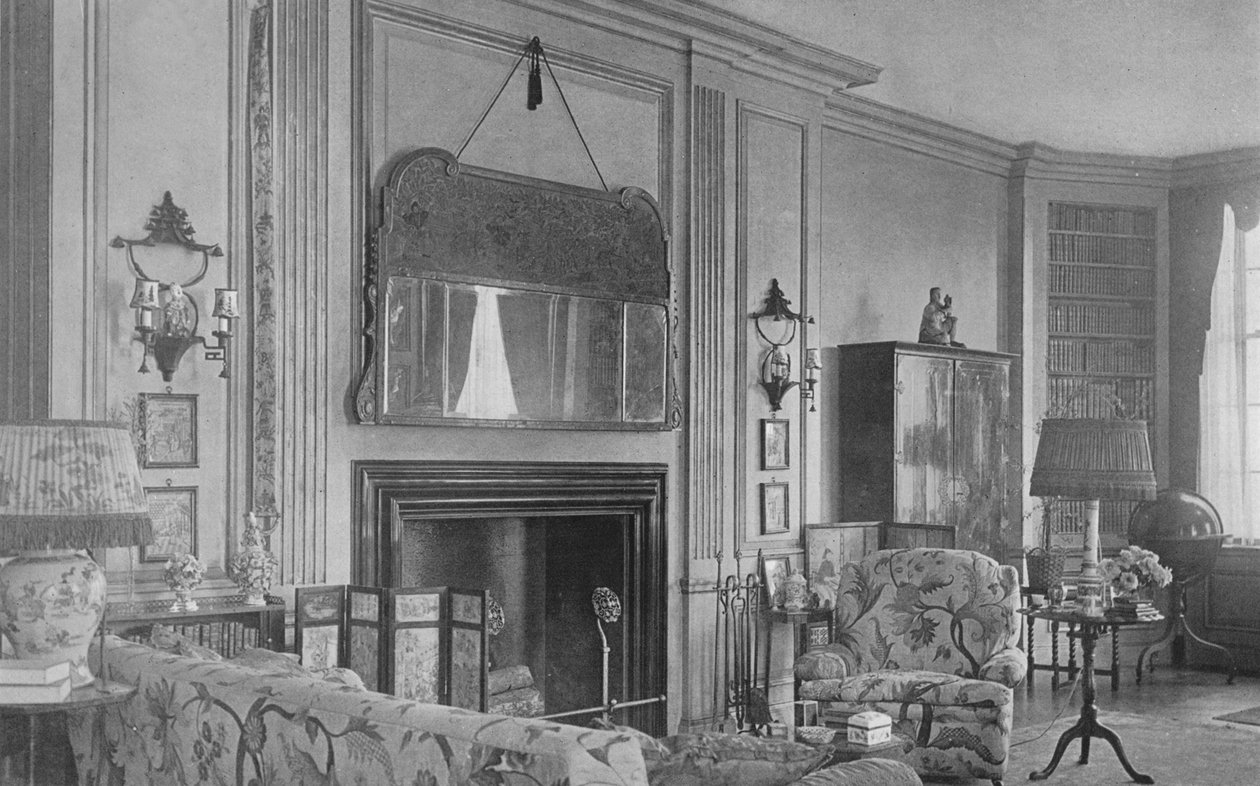 Den ene side af salen, fru WK Vanderbilts hus, New York, 1924. af Unbekannt