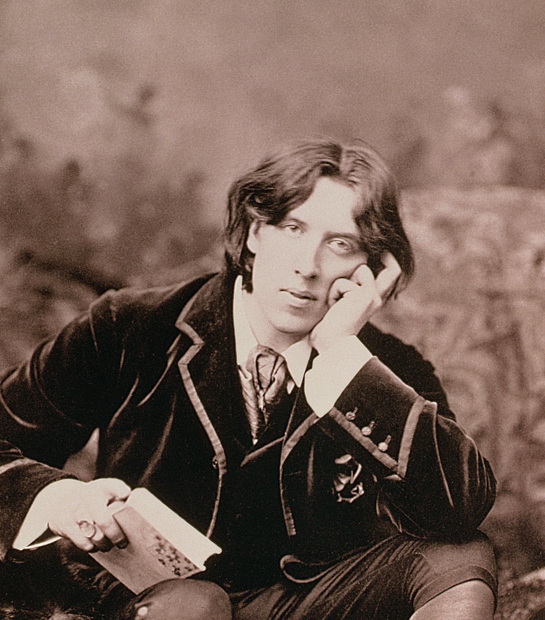 Oscar Wilde, irsk født dramatiker og humor, 1882 af Unbekannt