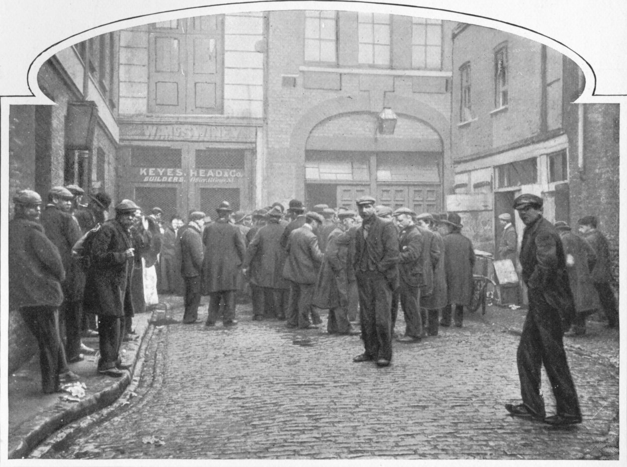 Uden for et suppekøkken, Grays Yard, Marylebone, London, c1903 1903 af Unbekannt