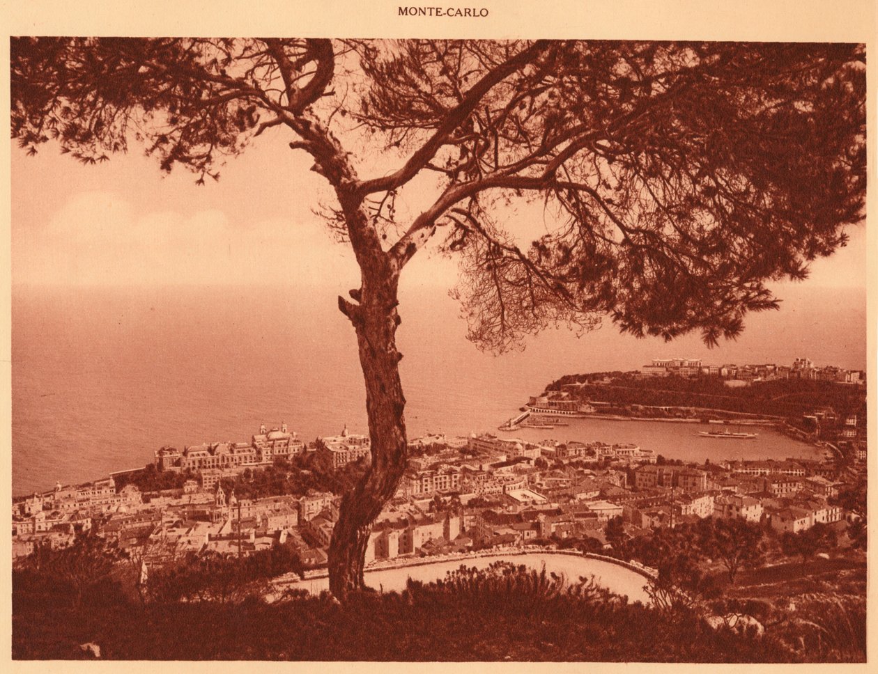 Panorama af Monte-Carlo taget fra Turbie Road, 1930. af Unbekannt