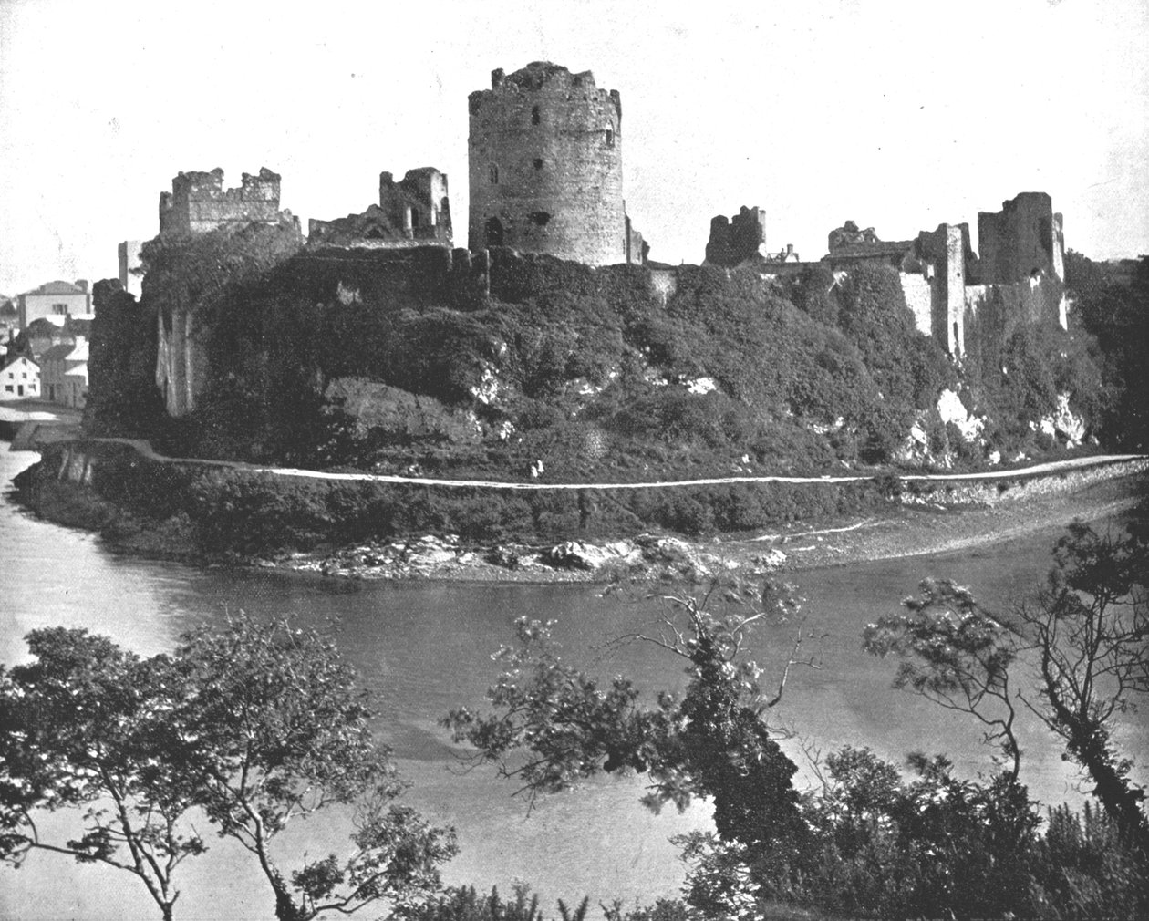 Pembroke Castle, Pembrokeshire, Wales, 1894. af Unbekannt