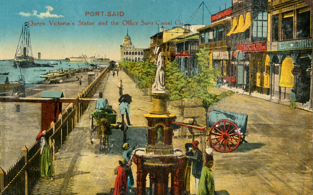 Port-Said - Queen Victorias Statue og Office Suez Canal Co., c1918-c1939. af Unbekannt