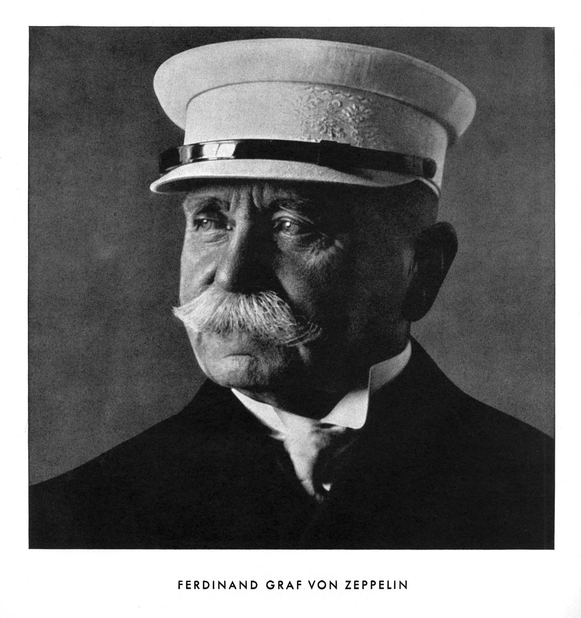 Portræt af Ferdinand, Graf von Zeppelin, begyndelsen af det 20. århundrede 1933 af Unbekannt