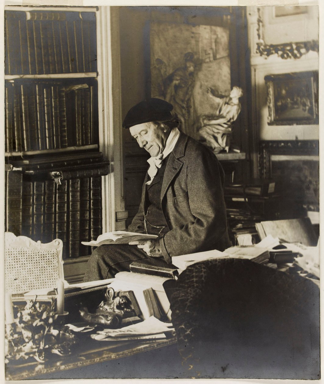 Portræt af dramatikeren Victorien Sardou 1831-1908. af Unbekannt