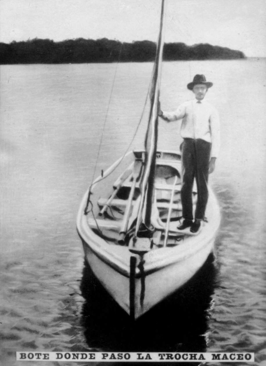 Postbåd og Trocha, 1890