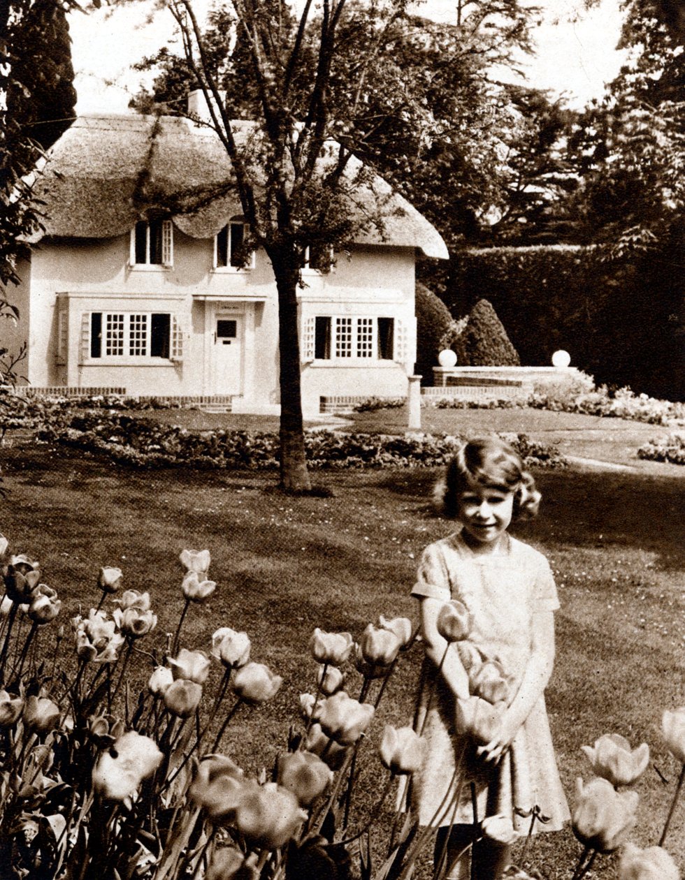 Prinsesse Elizabeth, fremtidig dronning Elizabeth II af Storbritannien, Windsor, 1930