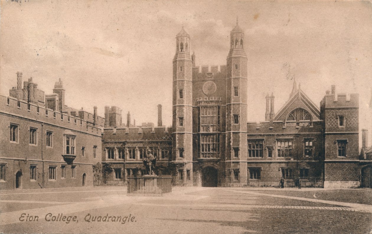 Quadrangle, Eton College, Berkshire, c1905 af Unbekannt