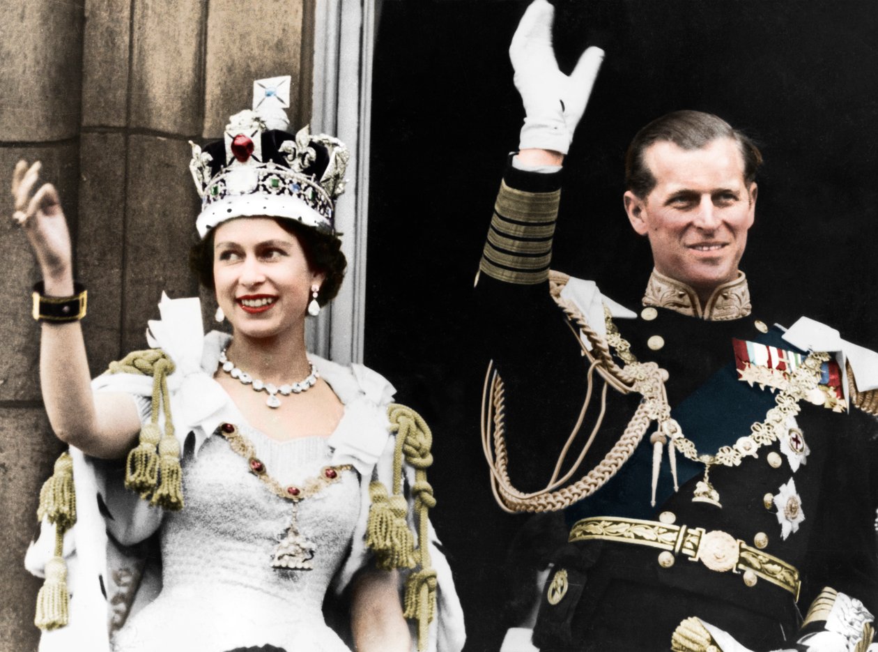 Dronning Elizabeth II og hertugen af Edinburgh på deres kroningsdag, Buckingham Palace, 1953 af Unbekannt