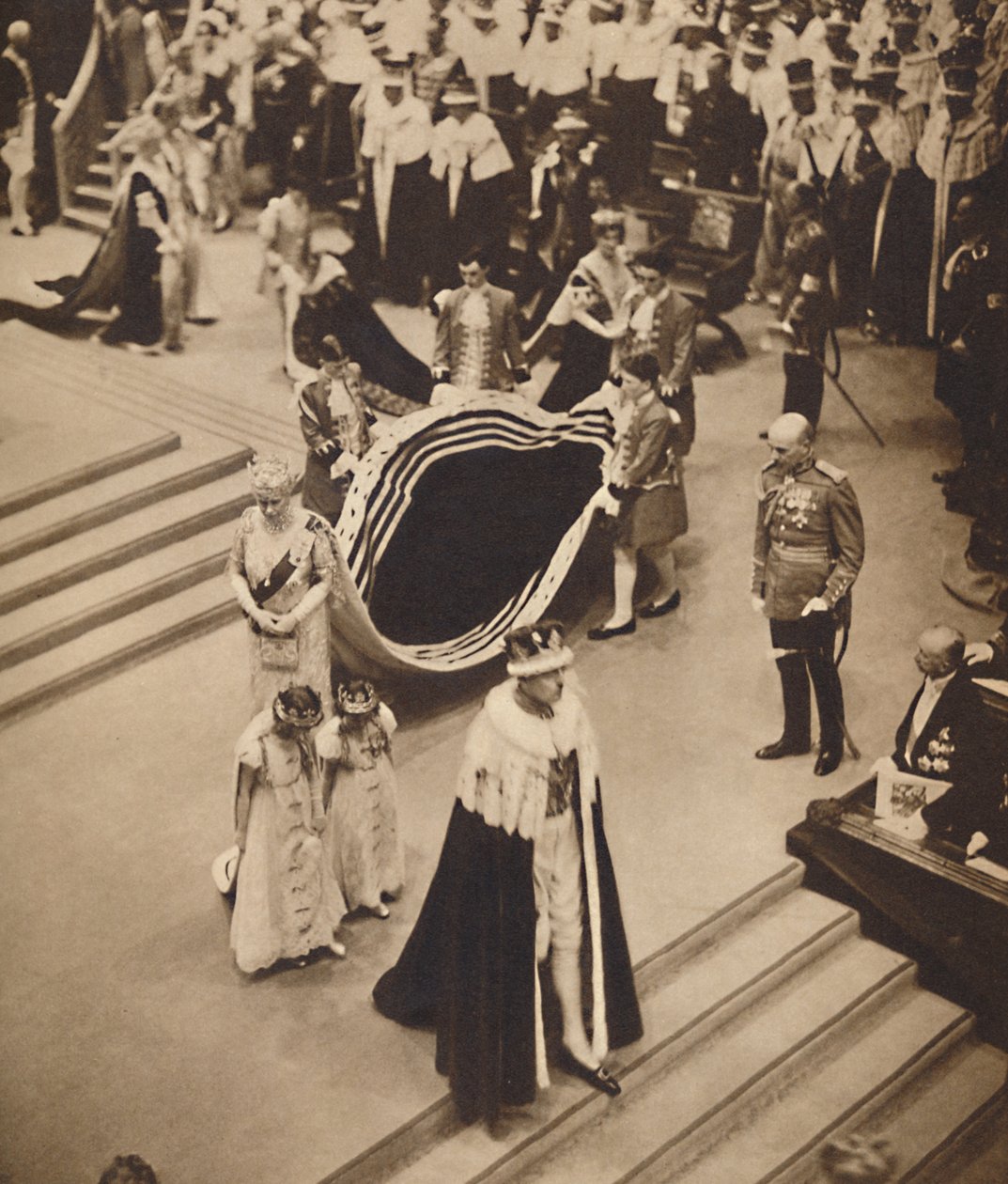 Queen Mary forlader den 12. maj 1937 af Unbekannt